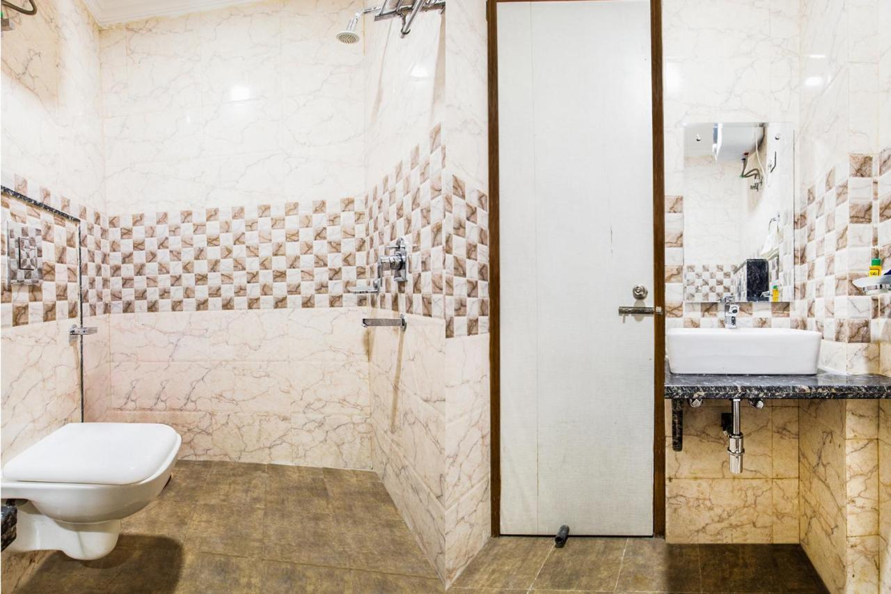 Fabhotel Olivia Suite Új-Delhi Kültér fotó